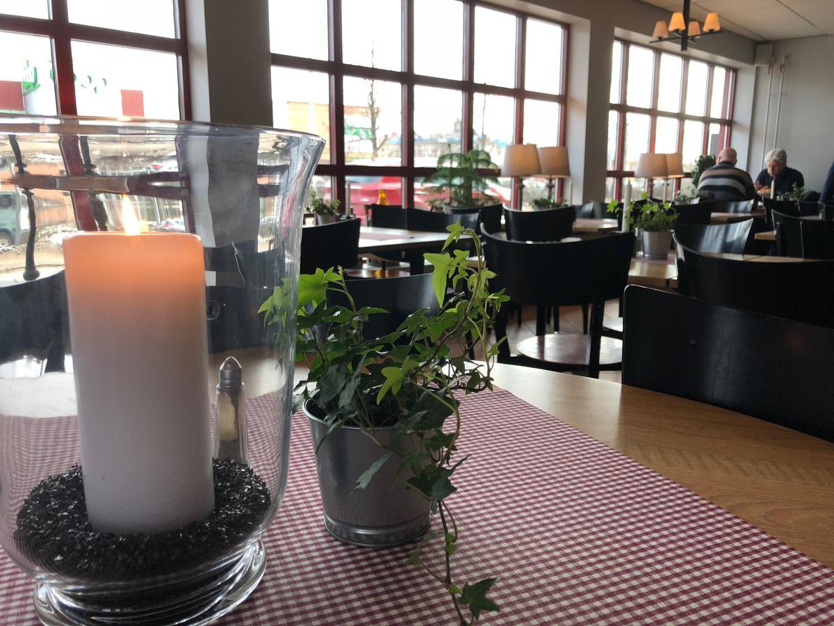 Jennys Hotell och Restaurang Arvika Bagian luar foto