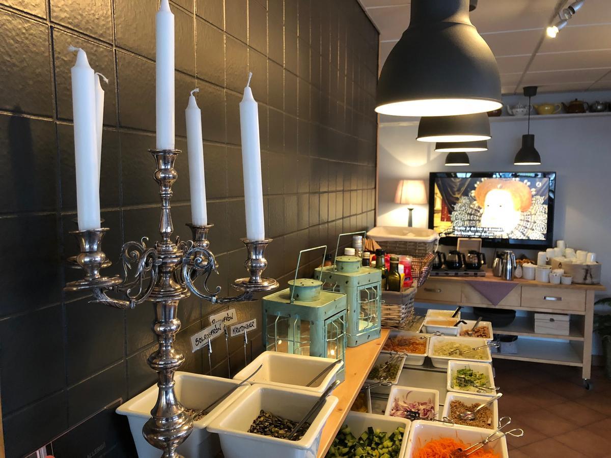 Jennys Hotell och Restaurang Arvika Bagian luar foto
