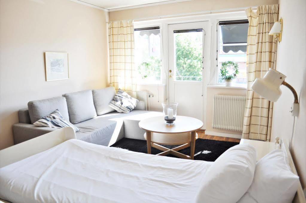 Jennys Hotell och Restaurang Arvika Bagian luar foto